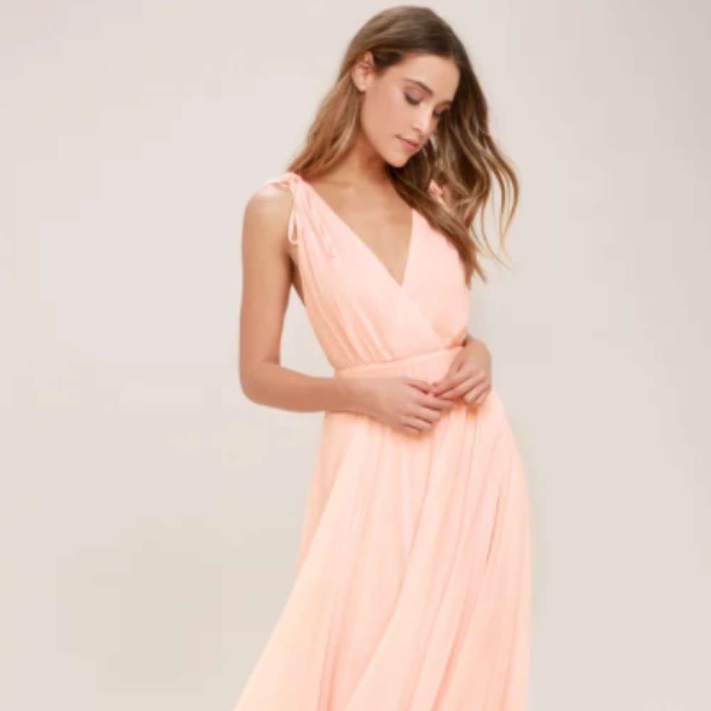 NWOT Lulu's Backless Maxi Formal Prom Dress